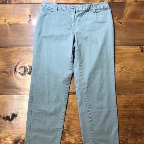 White House - Picture 1 of 5